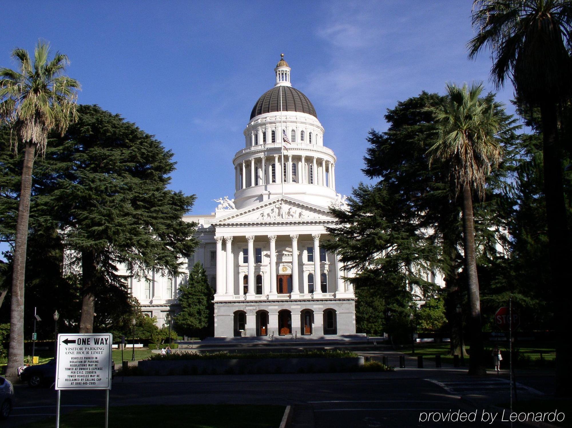 Holiday Inn Sacramento Downtown-Arena By Ihg Esterno foto
